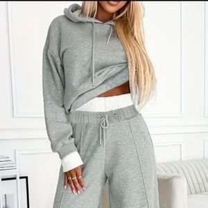 NEW•XXL•GO TO GRAY CROPPED HOODIE SWEATSHIRT•NWT